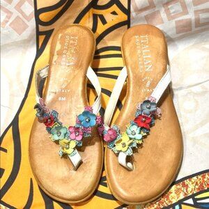Italian Shoemakers Women's Sandals with Colorful Floral Accents - Size 8